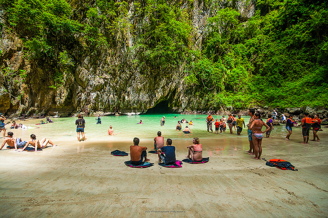 morakot-cave-thailand