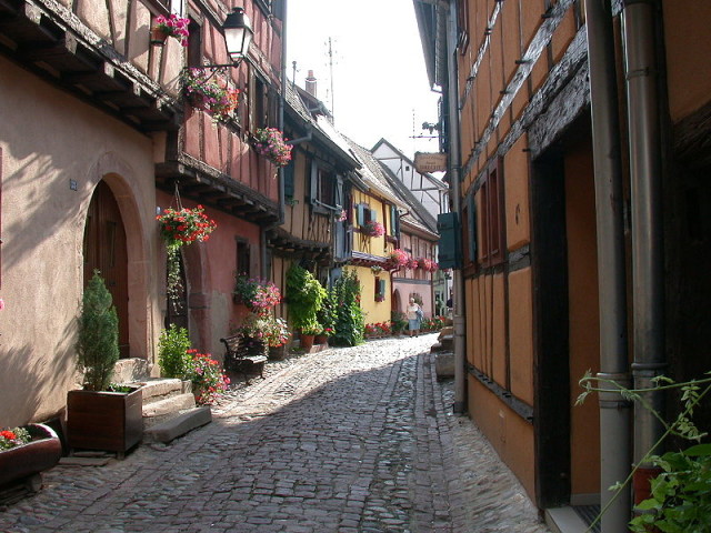 Street-in-Eguisheim
