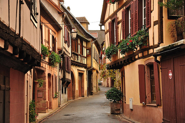 Podría ser un sitio de cuento, pero es otro pueblo de Alsacia (Ribeauvillé)