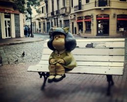 estatua de Mafalda