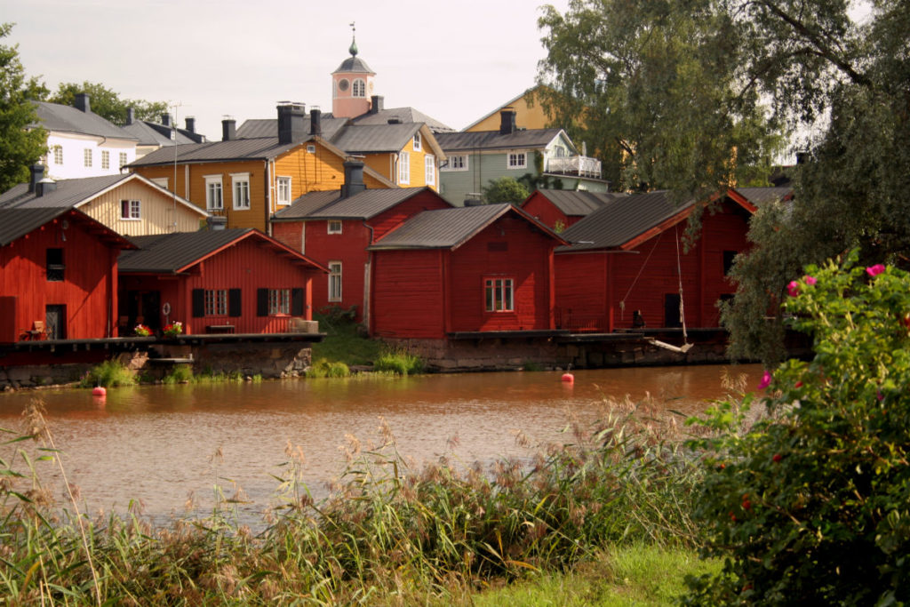 Este pueblo de Finlandia parece de de muñecas, está a un paso de Helsinki (Porvoo) #RelatodeViaje - 101 Lugares increíbles